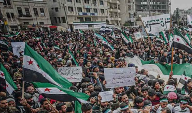 المشهد السوري: بين انقسامات الداخل وتدخلات الخارج – أزمة مستمرة ومستقبل غامض